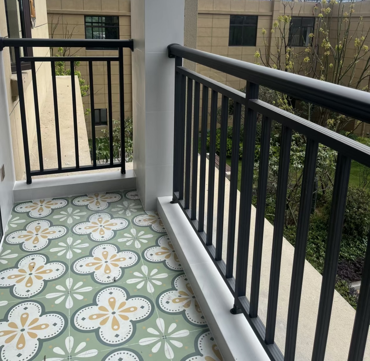 Aluminium Balcony Railing