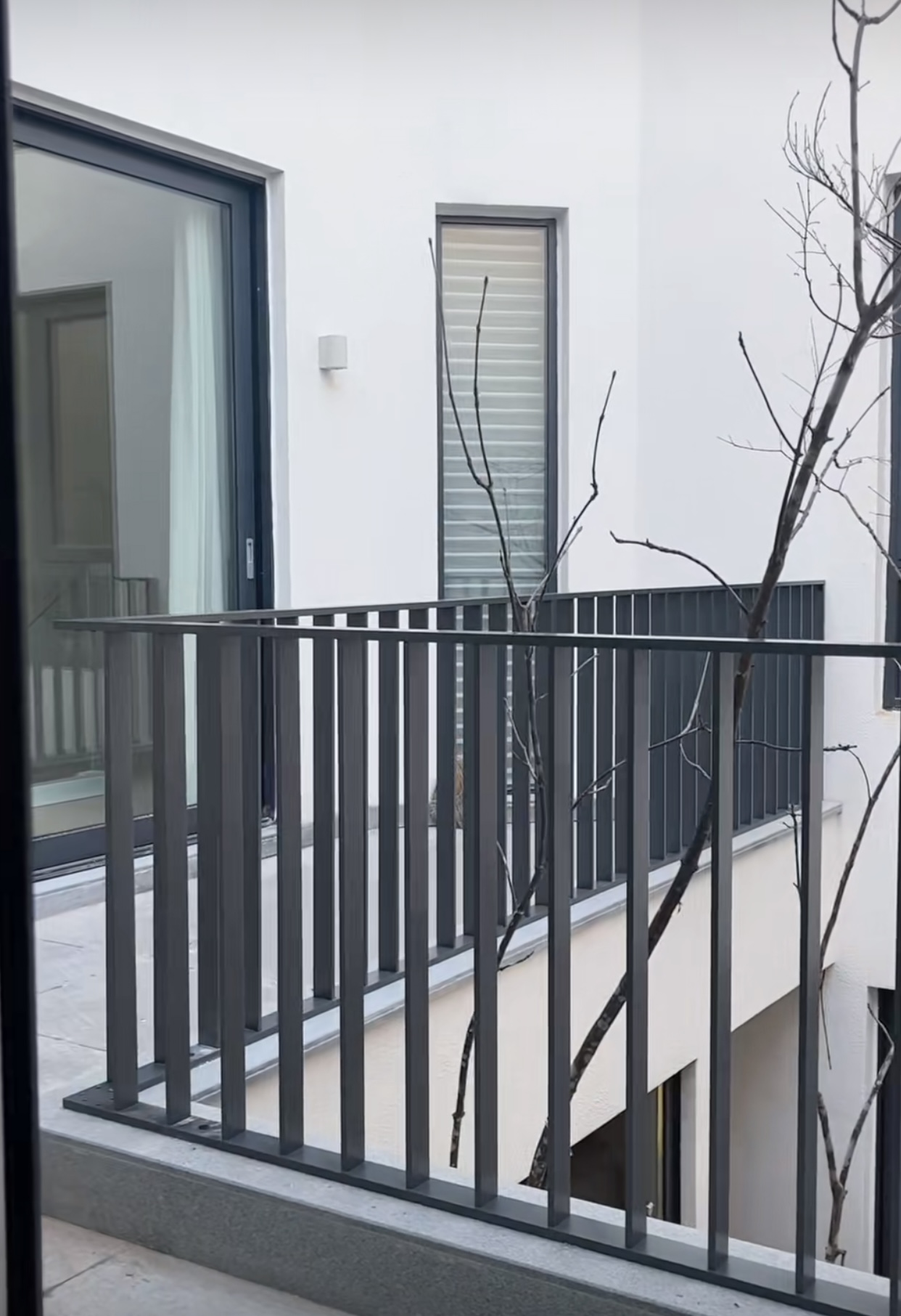 Exterior Aluminium Railings
