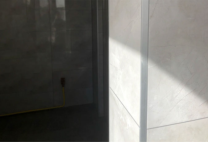 Aluminium Corner Extrusion