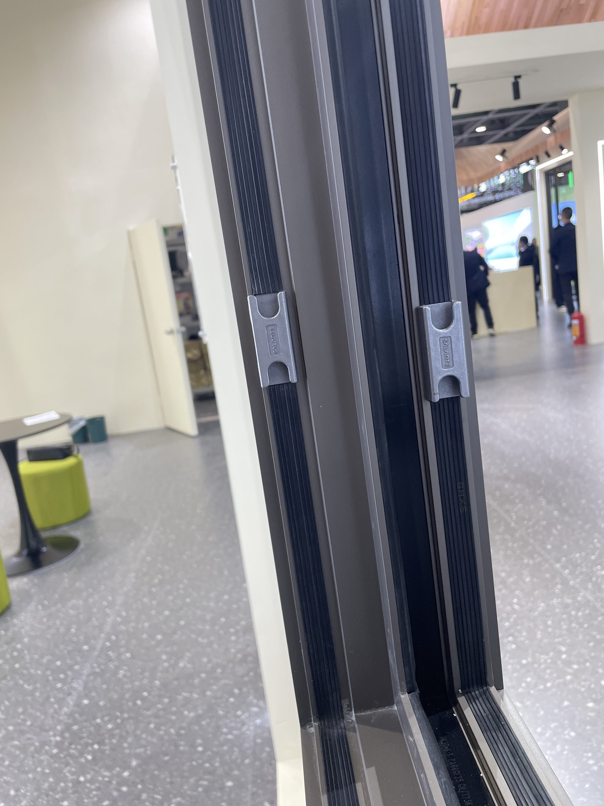 Flush Aluminium Window